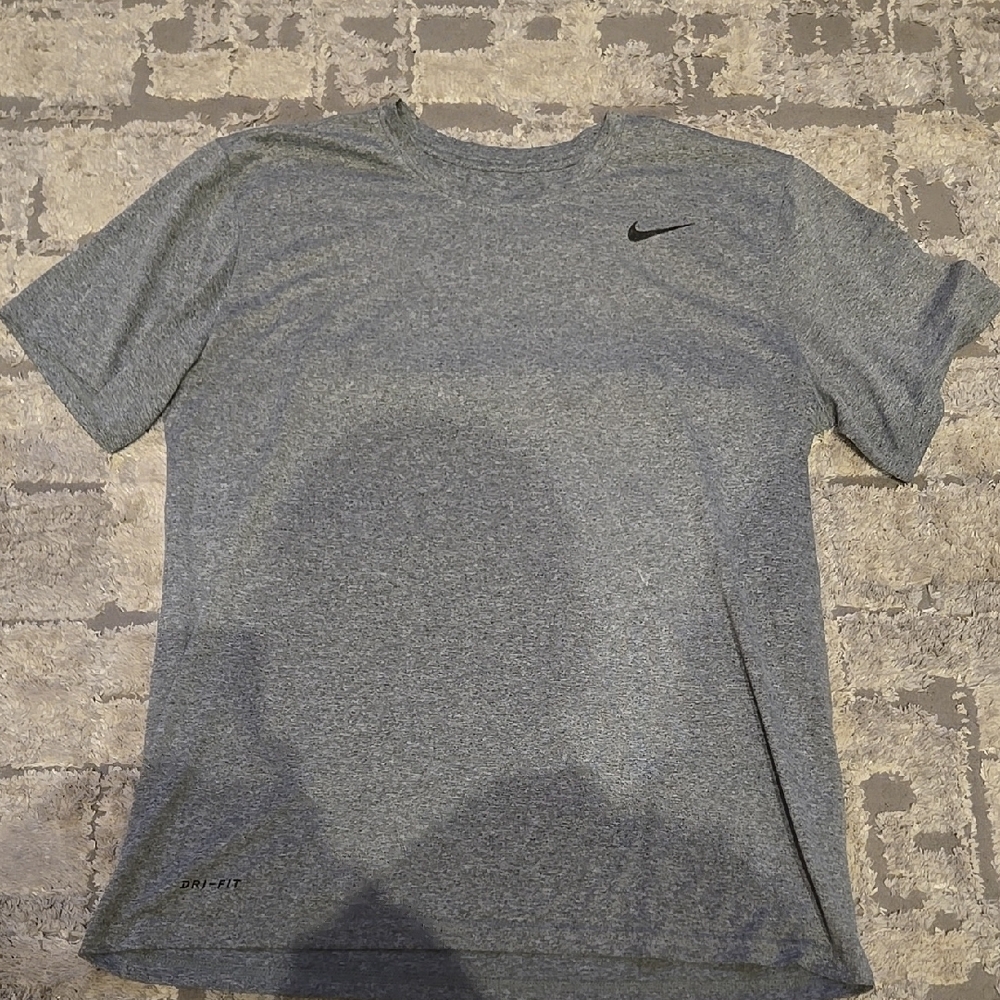 Nike Gray Short Sleeve Tee Classic Crew Neck